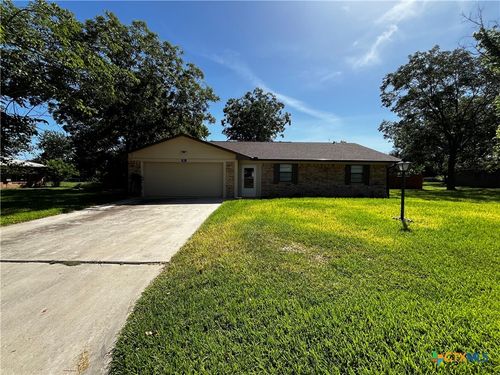 151 Mockingbird Ln, Lampasas, TX, 76550-1272 | Card Image