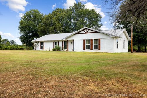 1131 N 4242 Rd, Hugo, OK, 74743-5721 | Card Image