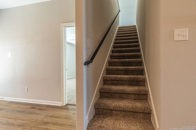 9106 Canvas Run, House other with 5 bedrooms, 3 bathrooms and null parking in Converse TX | Image 25