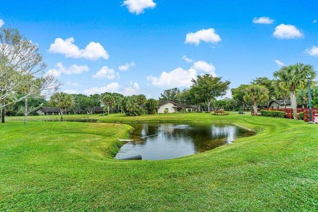 204 - 10092 Cedar Point 204 Boulevard, Condo with 2 bedrooms, 2 bathrooms and null parking in Boynton Beach FL | Image 48