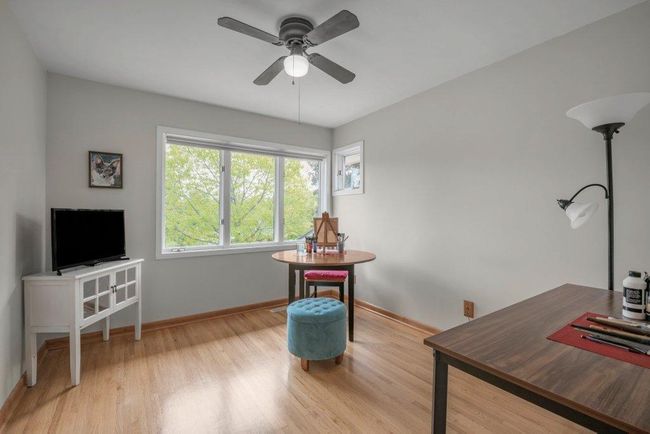 3rd bedroom | Image 15