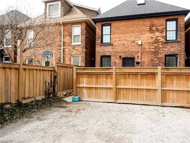 131 Grant Ave, House other with 1 bedrooms, 1 bathrooms and 1 parking in Hamilton ON | Image 20