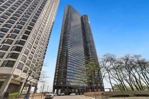4305-155 N Harbor Dr, Chicago, IL, 60601-7374 | Card Image