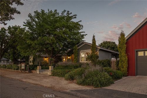 518 Hawley St, Templeton, CA, 93465-5056 | Card Image