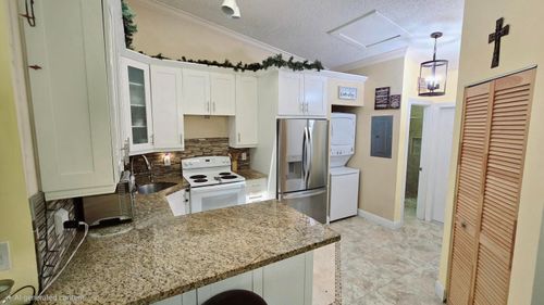 616 Nw 47th St, Deerfield Beach, FL, 33064-5007 | Card Image