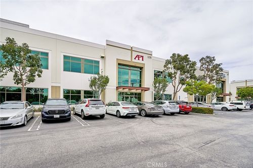 1175 Warner Ave, Tustin, CA, 92780-6458 | Card Image