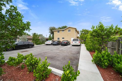 2311 Scott St, Hollywood, FL, 33020 | Card Image