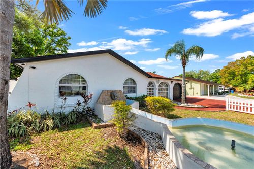 9043 Hickory Cir, TAMPA, FL, 33615-1440 | Card Image