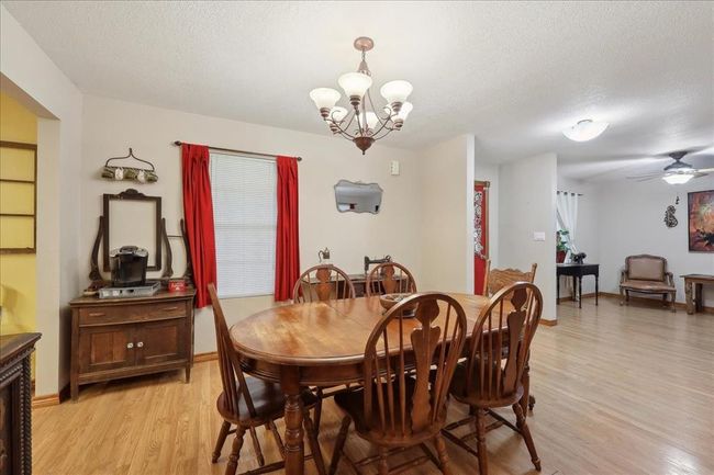 13872 Shellhammer Rd, House other with 4 bedrooms, 2 bathrooms and 3 parking in Winnie TX | Image 7