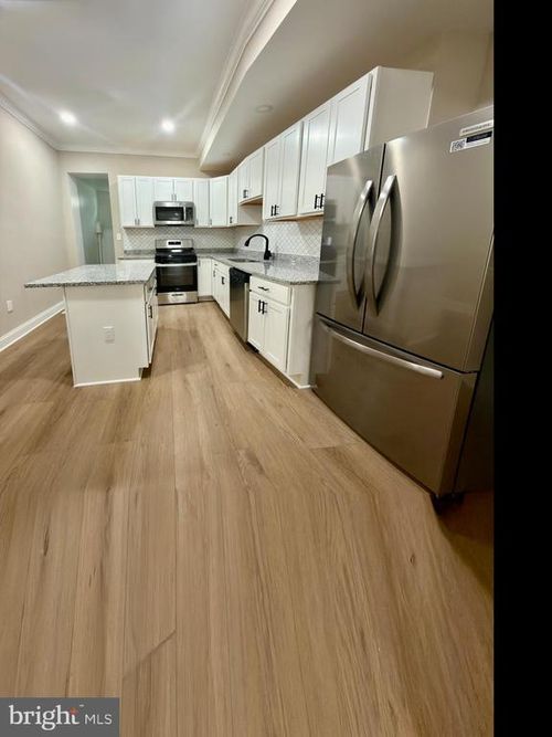 2129 E Federal St, BALTIMORE, MD, 21213-3491 | Card Image