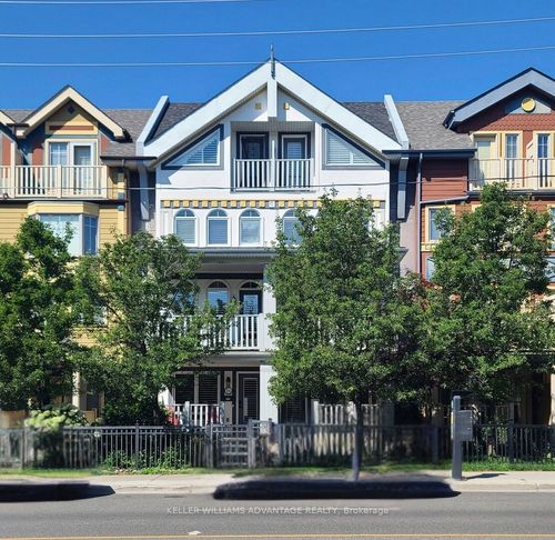 86 Woodbine Ave, Toronto, ON, M4L2A2 | Card Image