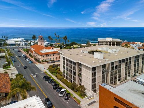 unit-307-7811 Eads Ave, La Jolla, CA, 92037-4218 | Card Image