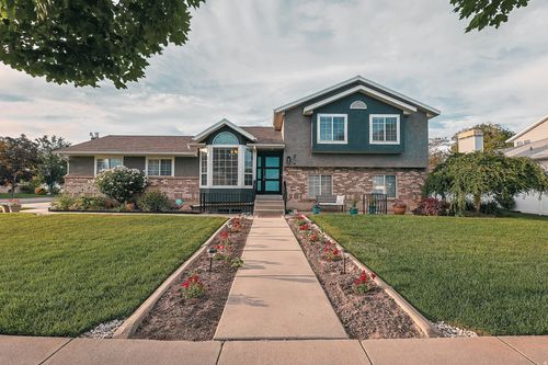 128 W Clay Park Dr, Murray, UT, 84107-7088 | Card Image
