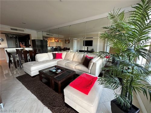 223-230 E Flamingo Rd, Las Vegas, NV, 89169-0307 | Card Image