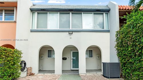 7025 W 3rd Ct, Hialeah, FL, 33014-5367 | Card Image