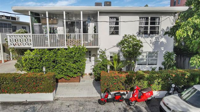 APT-7 - 2858 Pine Tree Dr, Condo with 1 bedrooms, 2 bathrooms and null parking in Miami Beach FL | Image 21