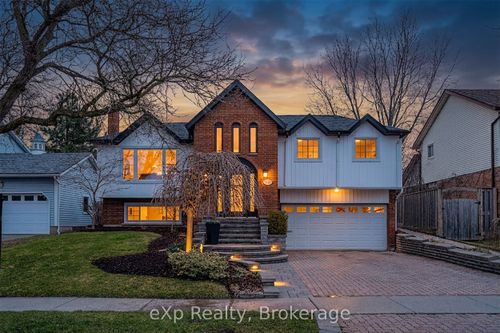 107 Woodborough Rd, Guelph, ON, N1G3L7 | Card Image