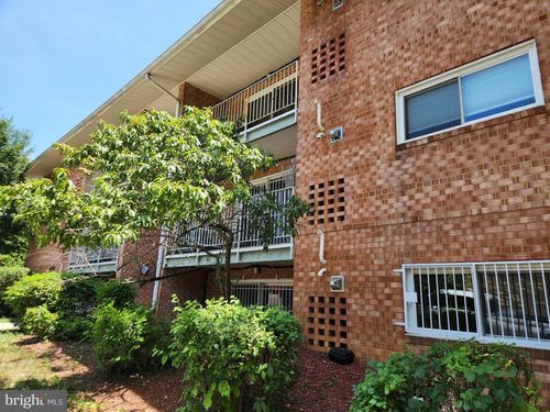 t4-2845 Denver St Se, WASHINGTON, DC, 20020-3039 | Card Image