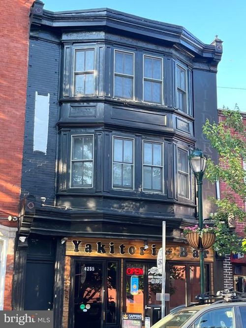 4255 Main St, Philadelphia, PA, 19127-1513 | Card Image
