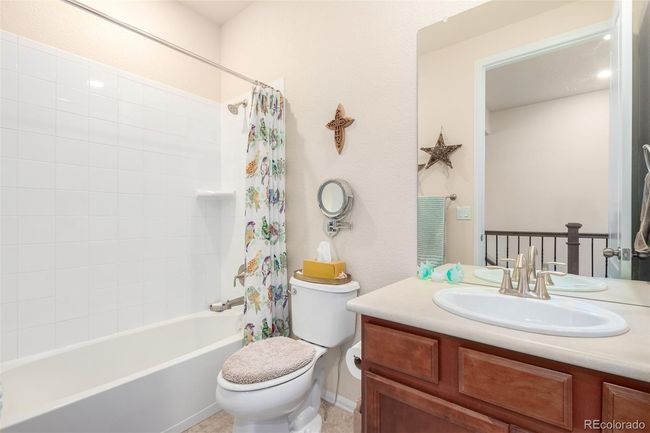 Main floor bathroom | Image 16