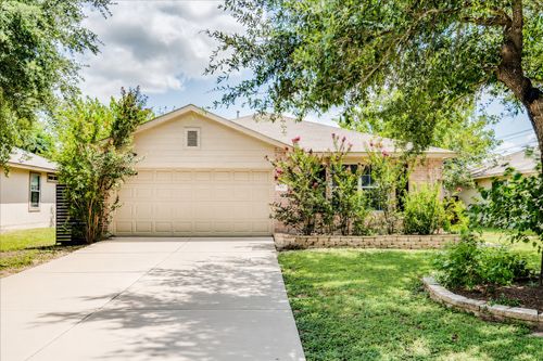 981 Goldenrod St, Kyle, TX, 78640-5459 | Card Image