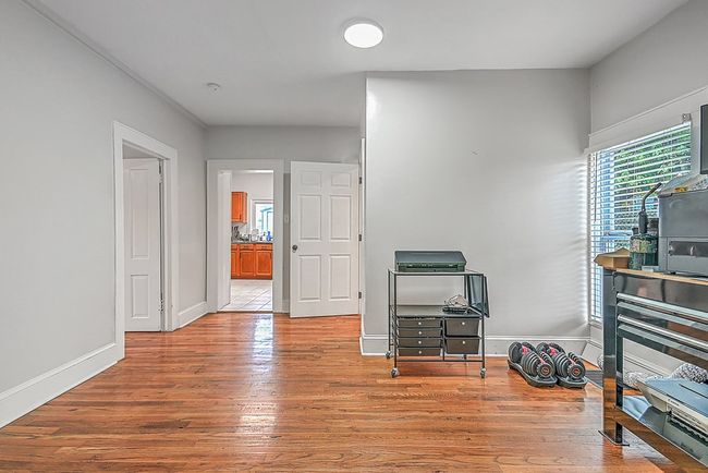 218 W Banner St, House other with 2 bedrooms, 1 bathrooms and 1 parking in Lebanon VA | Image 5