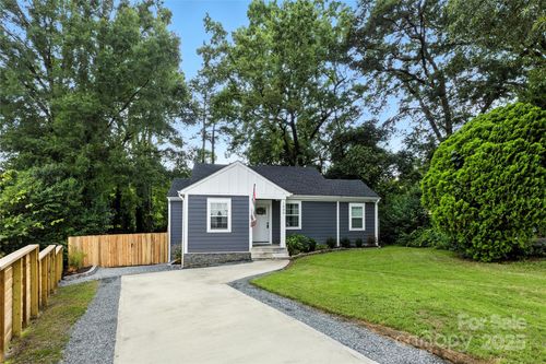 1522 Princess Pl, Charlotte, NC, 28208-5034 | Card Image