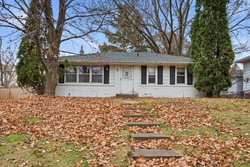 4409 W 89th St, Bloomington, MN, 55437-1405 | Card Image