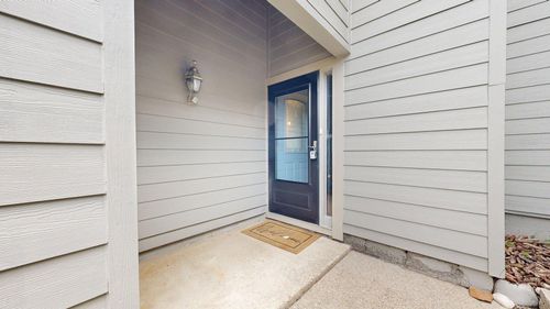 718 Peninsula Ct, Ann Arbor, MI, 48105-2508 | Card Image