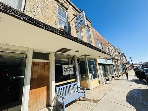 243 High St, MINERAL POINT, WI, 53565-1209 | Card Image