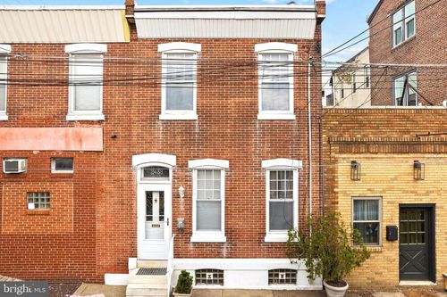 2438 Cedar St, PHILADELPHIA, PA, 19125-3019 | Card Image