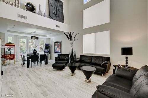 3555 Shelome Ct, Las Vegas, NV, 89121-3960 | Card Image