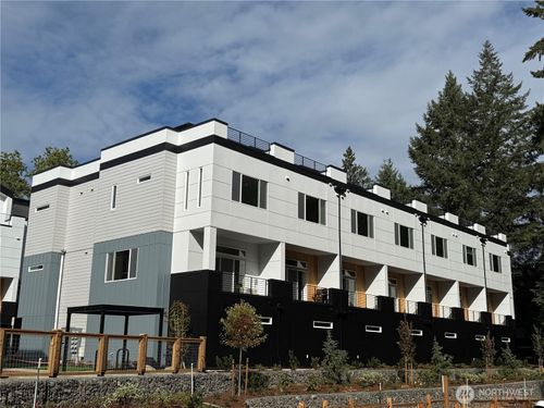 1151 129th Court Ne, Bellevue, WA, 98005 | Card Image