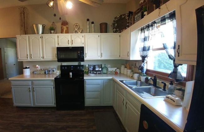1805 Manito Trl, House other with 3 bedrooms, 2 bathrooms and null parking in Huntington IN | Image 15