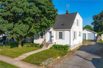 2 Lincoln Ave, House other with 3 bedrooms, 2 bathrooms and 4 parking in Saint Catharines ON | Image 1