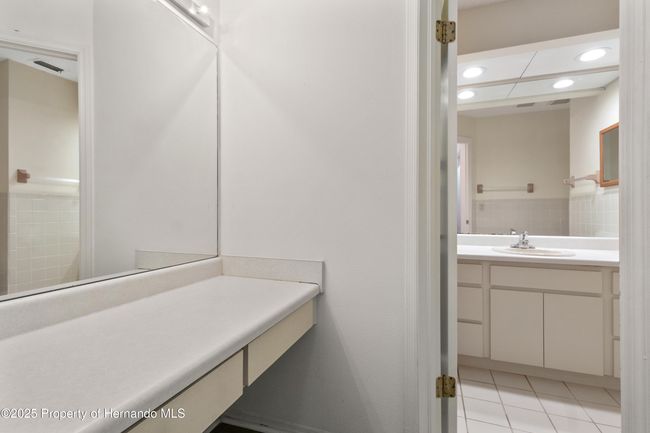 7429 Heather Walk Dr, Townhouse with 2 bedrooms, 2 bathrooms and null parking in WEEKI WACHEE FL | Image 16
