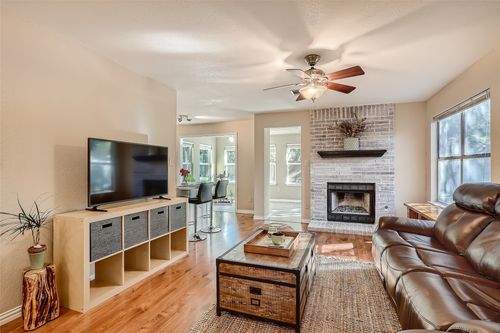 7023 Riverton Dr, Austin, TX, 78729-7831 | Card Image