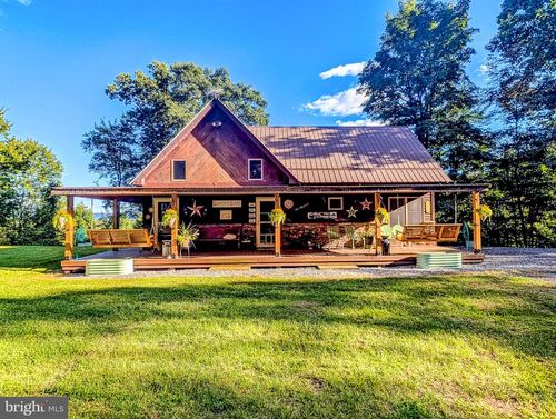 1077 Queen Rd, Claysburg, PA, 16625-9509 | Card Image
