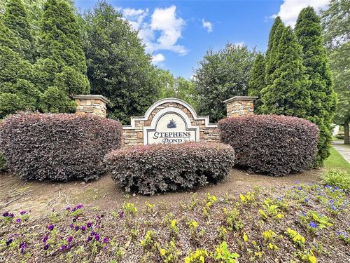 1274 Stephens Pond Vw, Loganville, GA, 30052-2777 | Card Image