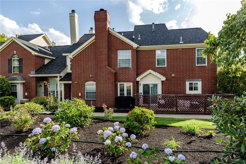 apt-1105-626 Smithfield Rd, North Providence, RI, 02904-2958 | Card Image