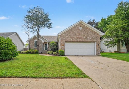 2716 Antone Pkwy, Louisville, KY, 40220-3475 | Card Image