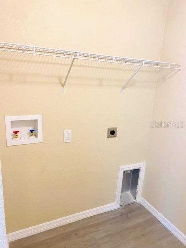 410 Kilgore St, House other with 3 bedrooms, 2 bathrooms and null parking in Wildwood FL | Image 33