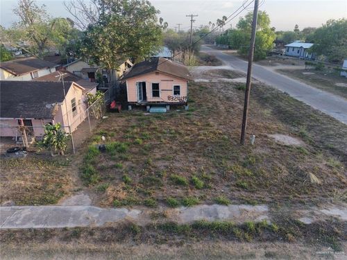 8243 Guadalupe Ave, Monte Alto, TX, 78538-3213 | Card Image