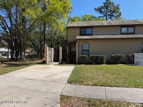 5627 Pinebay Cir S, Jacksonville, FL, 32244-6218 | Card Image