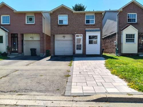 m-19 Crown Acres Crt, Scarborough, ON, M1S4W1 | Card Image