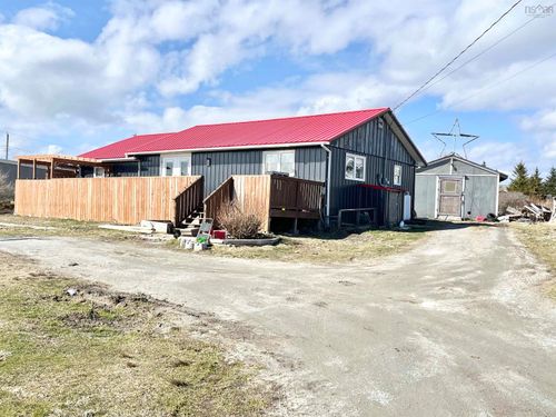 2645 Main St, Clarks Harbour, NS, B0W1P0 | Card Image