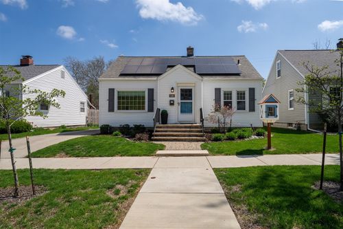 516 Mcgregor St, Bloomington, IL, 61701-5610 | Card Image