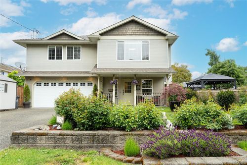 1052 Kiwi Rd, Langford, BC, V9B4Z8 | Card Image