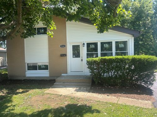 1543 Larry Ln, Glendale Heights, IL, 60139-2543 | Card Image