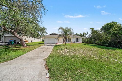 3156 Coventry St, DELTONA, FL, 32738-2168 | Card Image